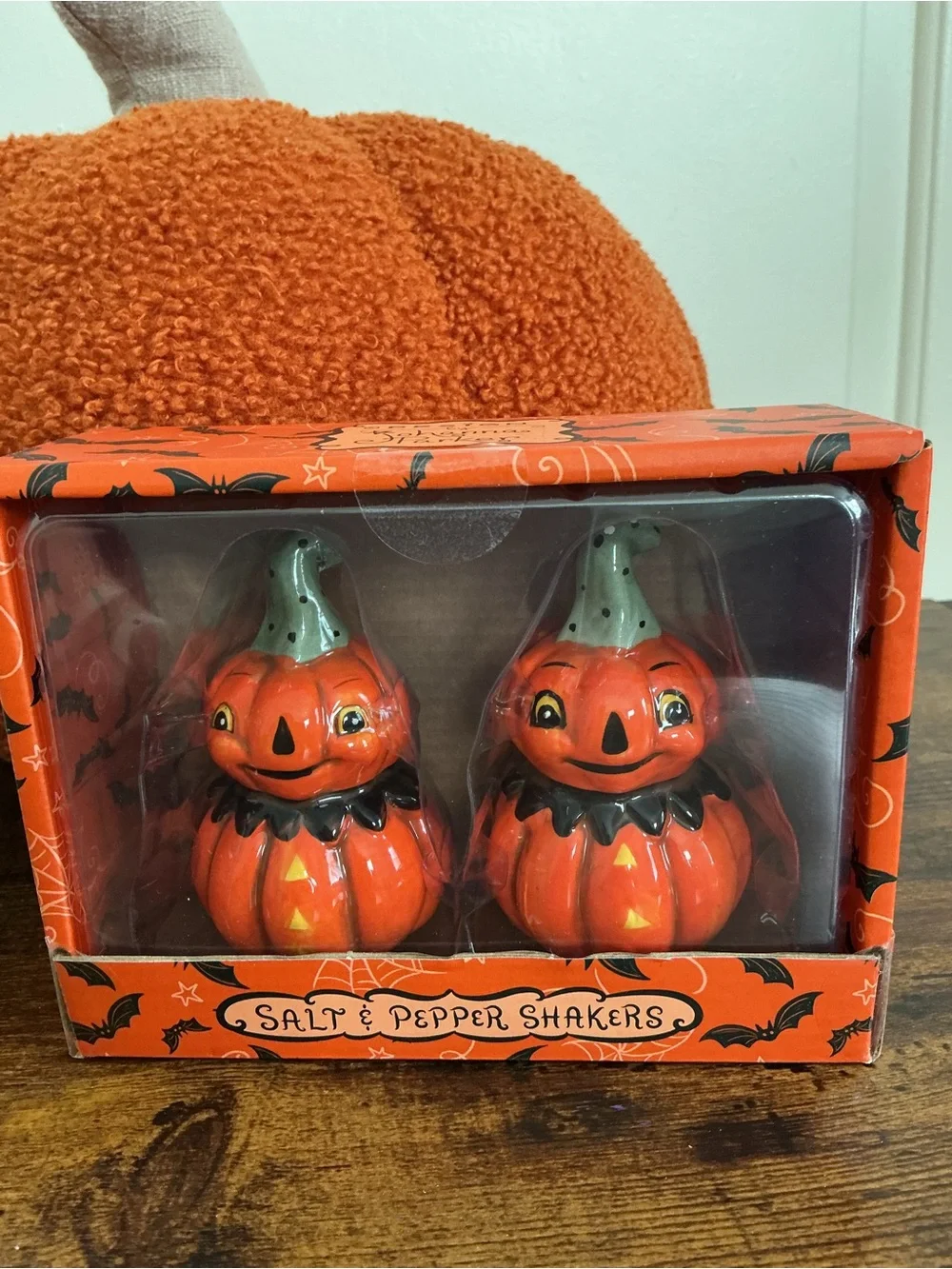 Johanna Parker Pumpkin Salt & Pepper Shaker Set